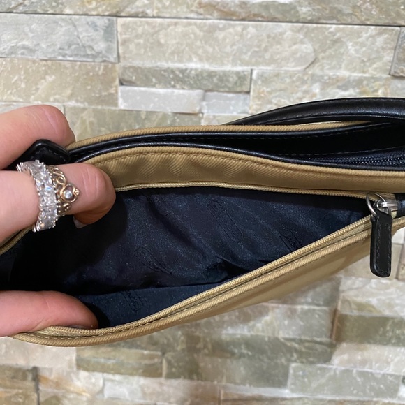 Coach Pochette - Picture 8 of 12